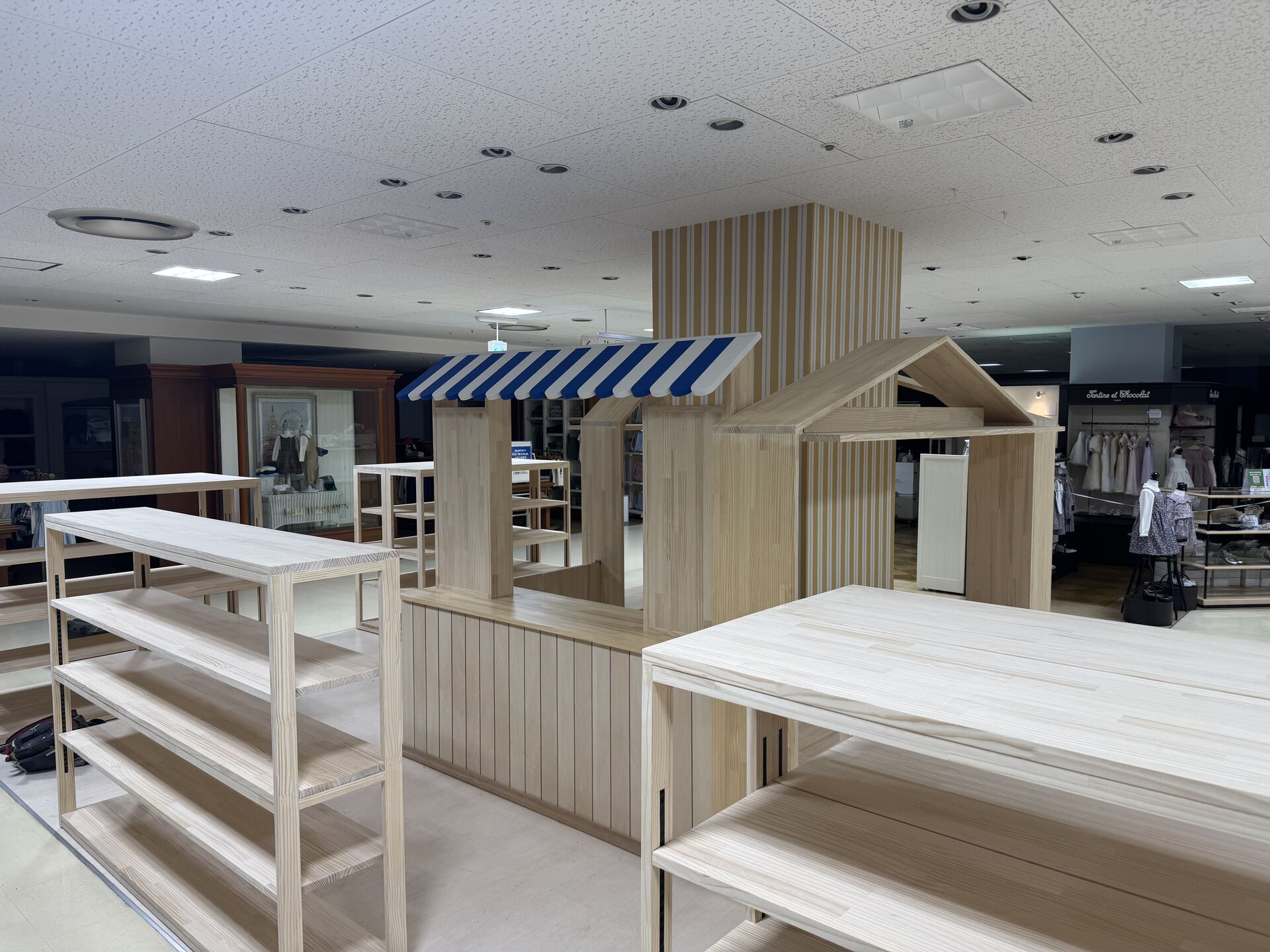 店舗什器製作！設計・製作・設置まで一貫して対応