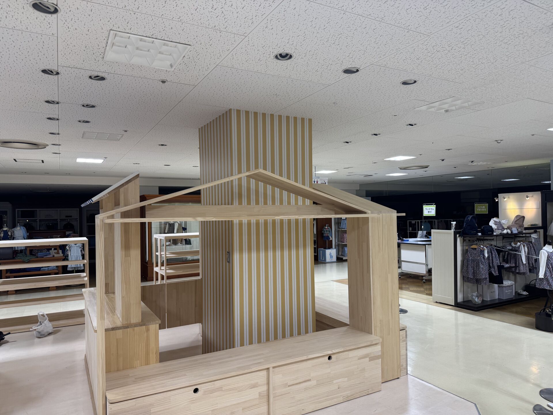 店舗什器製作！設計・製作・設置まで一貫して対応
